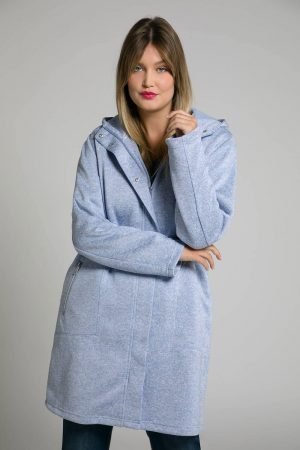 sviesi moteriska striuke merginoms