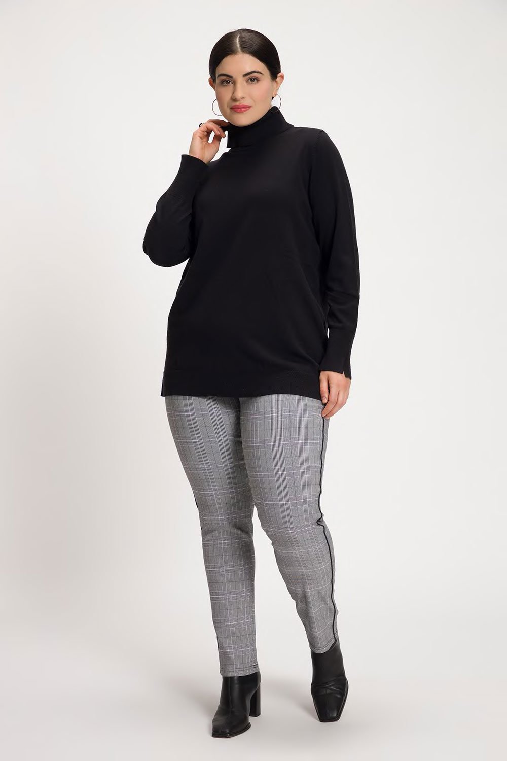 807607130_model_g_30