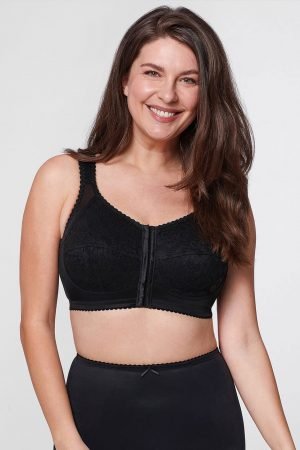 juoda priekyje susegama liemenele