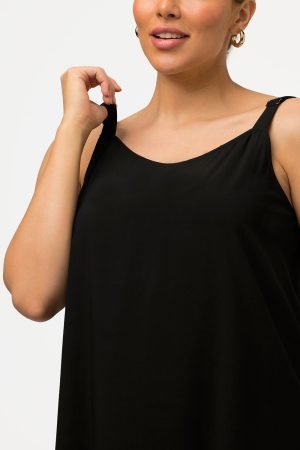 juoda vasariska suknele be rankoviu