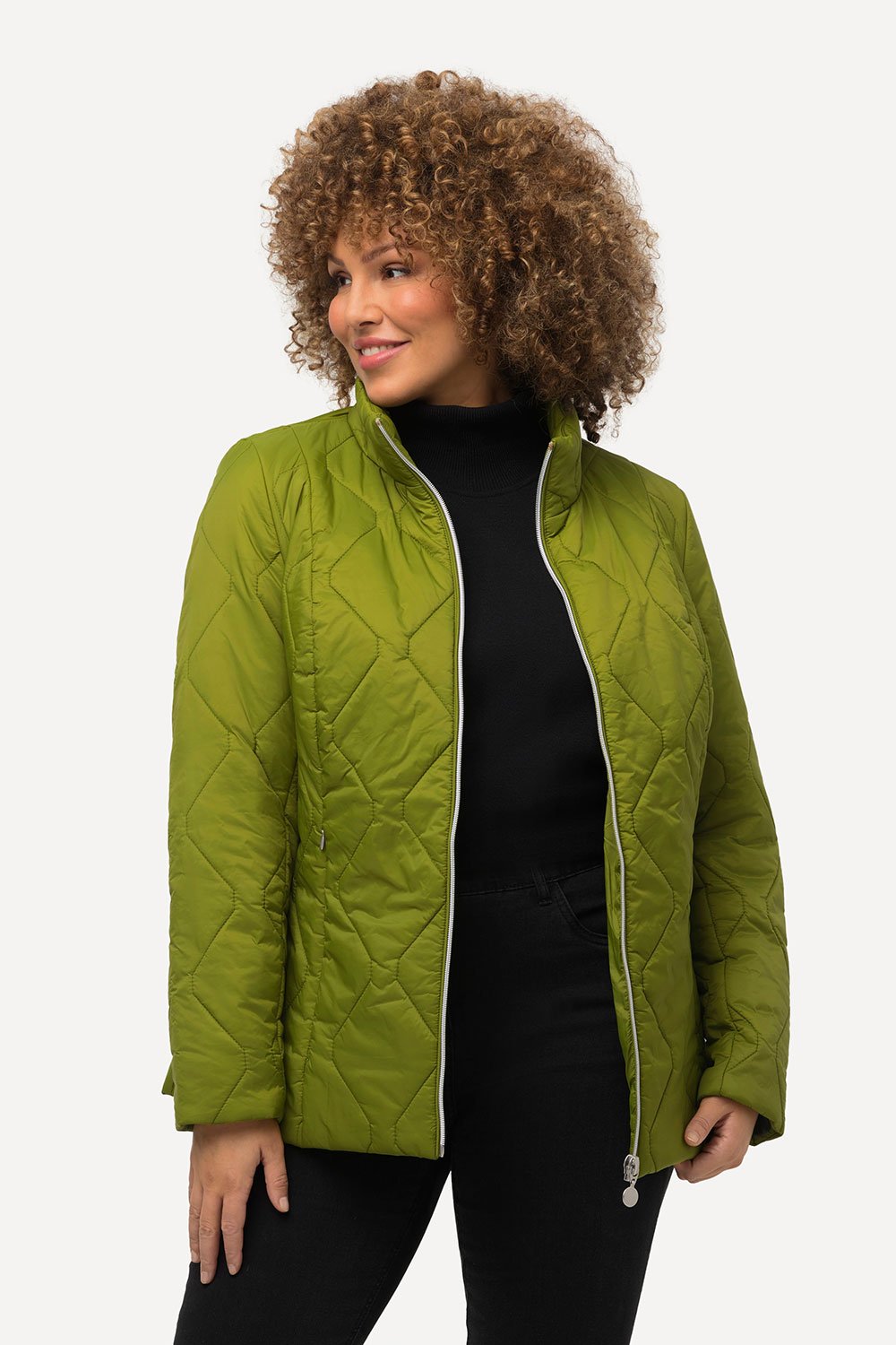 820622428_model_g_30 zalia neperslampanti moteriska striuke plius dydis