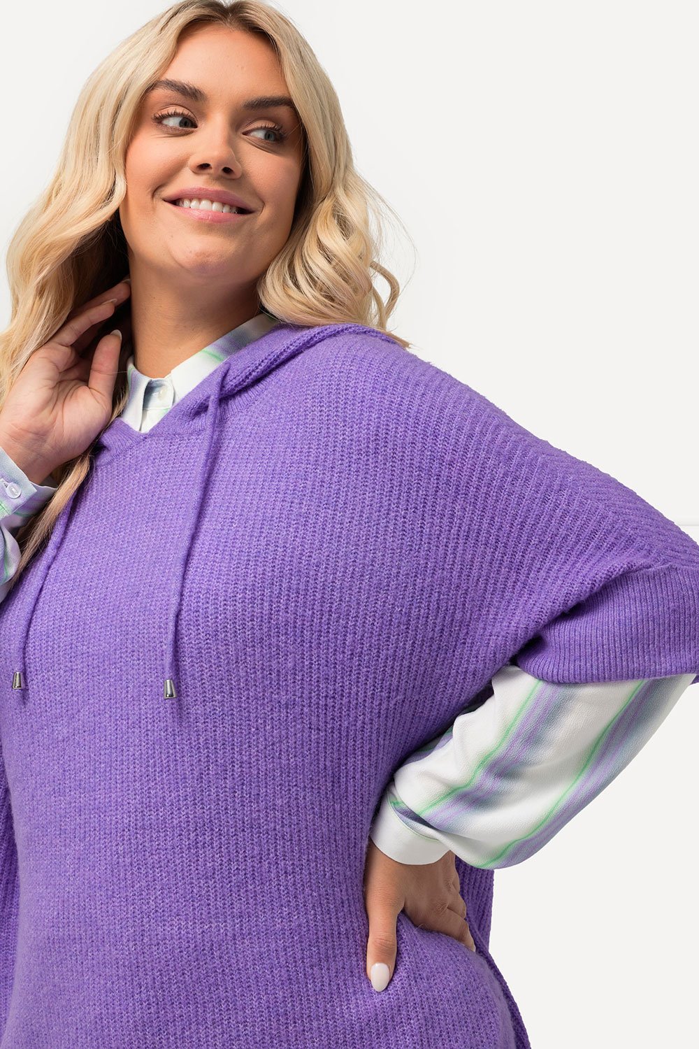 816372810_model_g_21