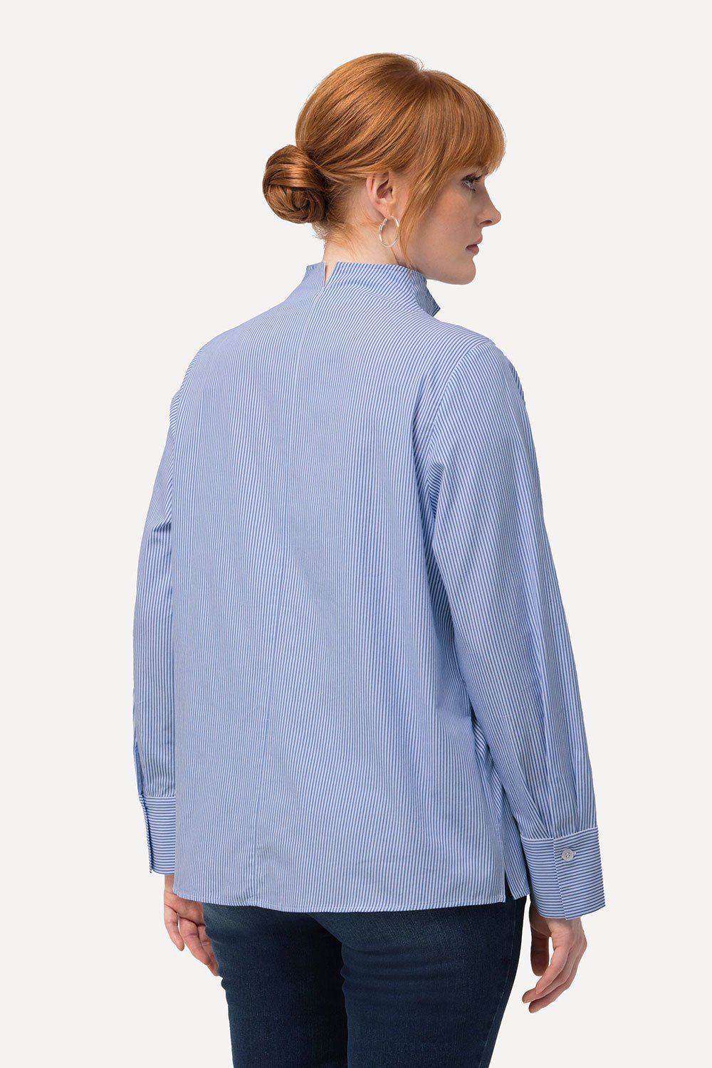 823544700_model_g_02