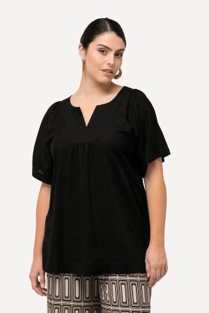 dideli dydziai juoda palaidine trumpomis rankovemis