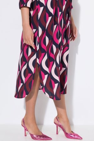 rausvos spalvos su rastu viskozes suknele