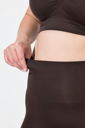 tamsiai rudos formuojancios kelnaites moterims