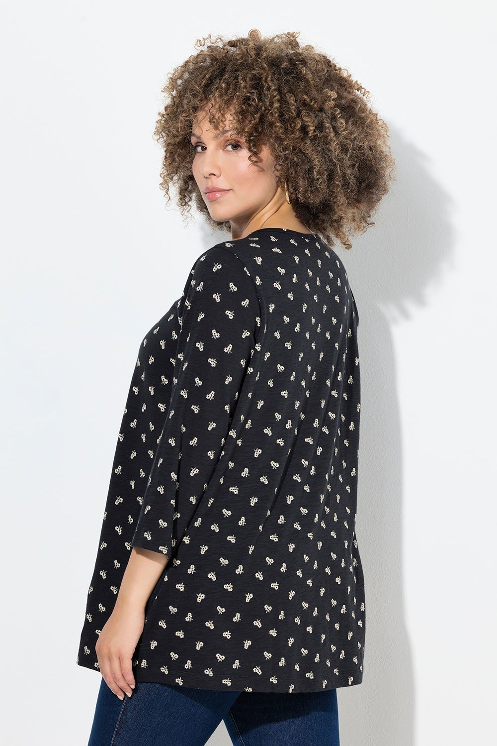 843690100_image3 medvilniniai marskineliai moterims a formos kirpimas