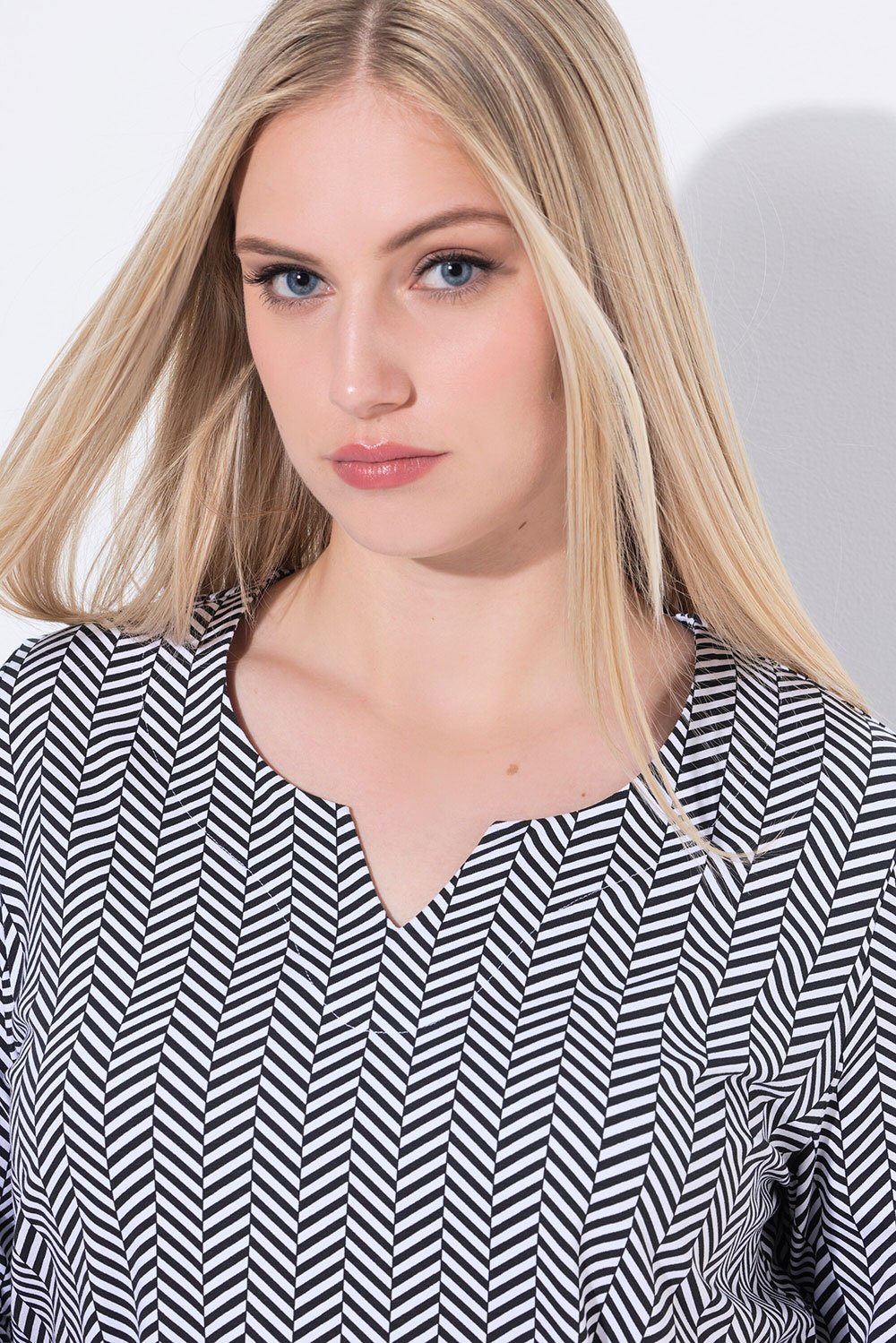 812380100_image4 moteriski pilki marskineliai 3/4 rankoves