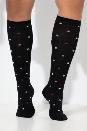 tamsios moteriskos kompresines kojines